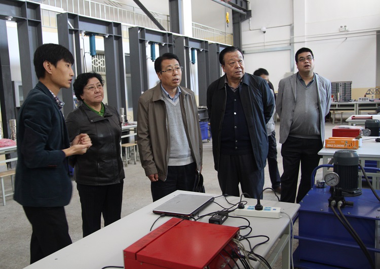 校党委副书记王亦达调研陇桥学院党建工作